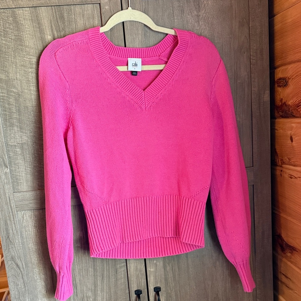CAbi Knockout pullover Women's Bright Pink V-Neck Sweater